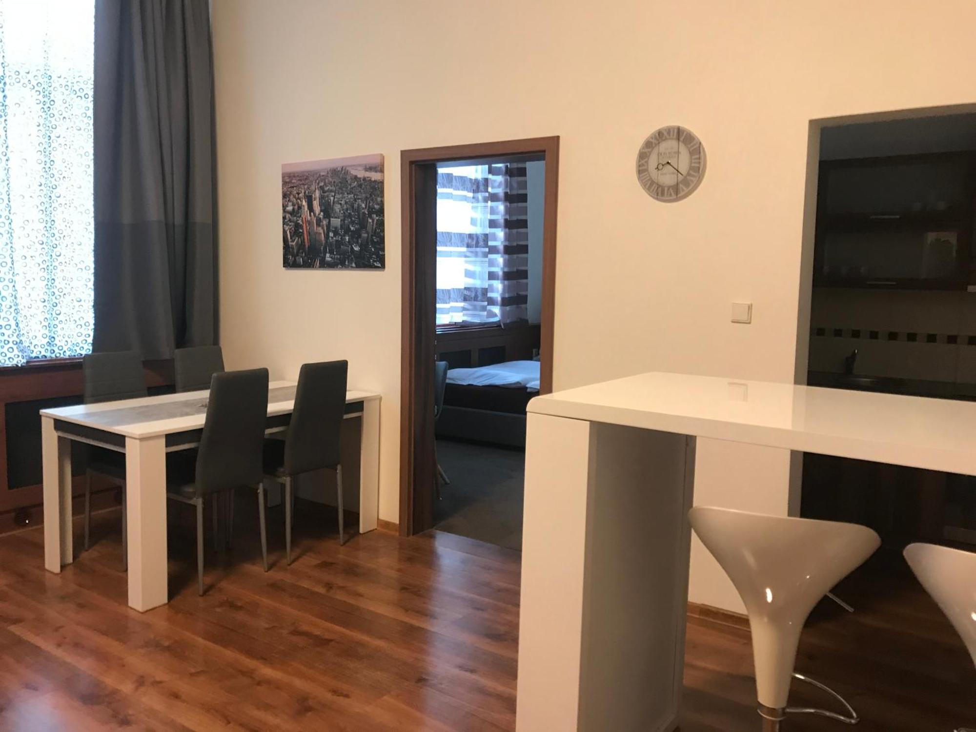 Old Town Boutique Apartments Liberec Szoba fotó